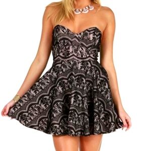 Strapless Black/Nude Dress (L)